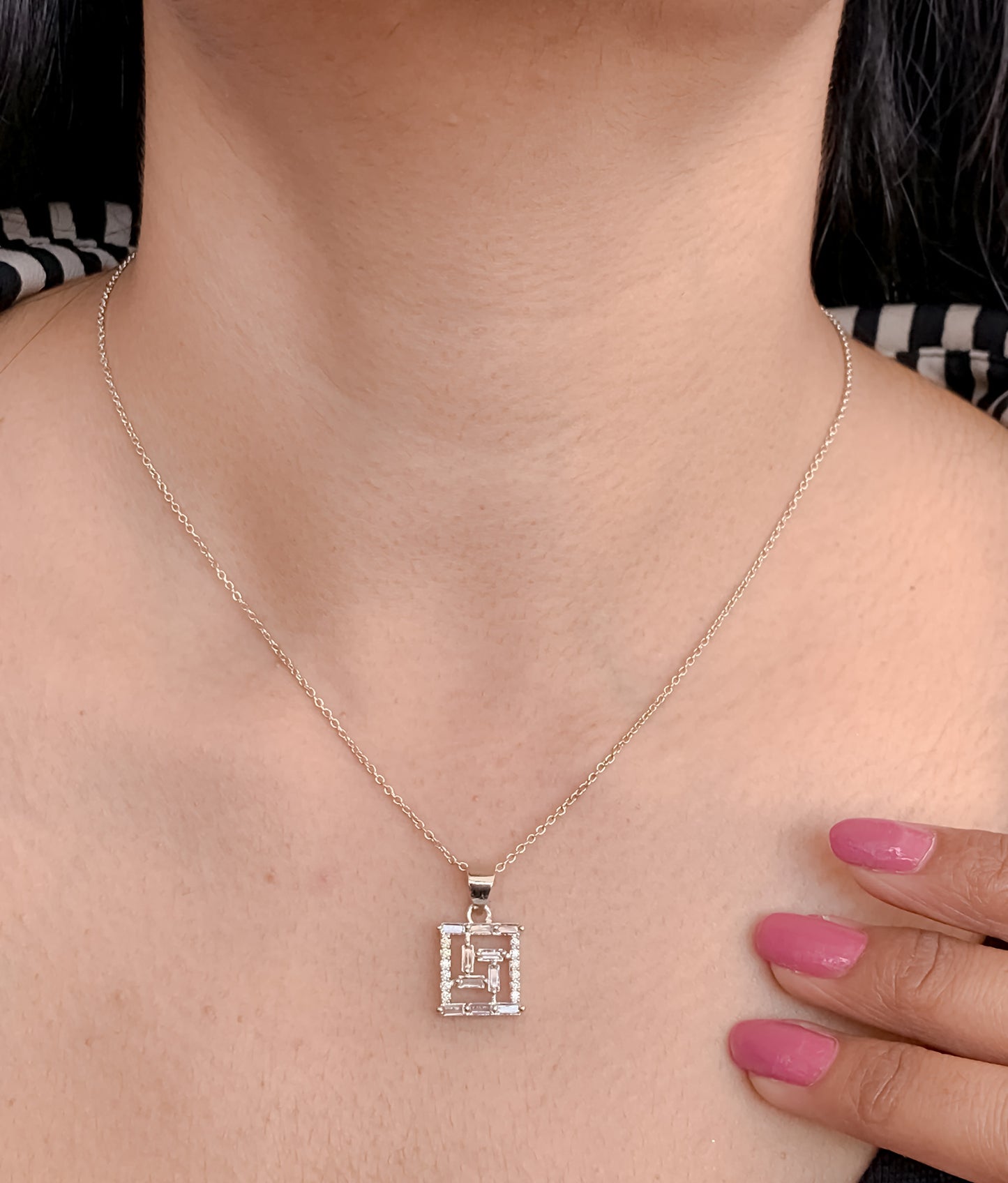 American Diamonds Diamond And Chowki Diamond All Plating Nice Chain Pendant (Necles) - Chain Pendal - Belleza Jewels