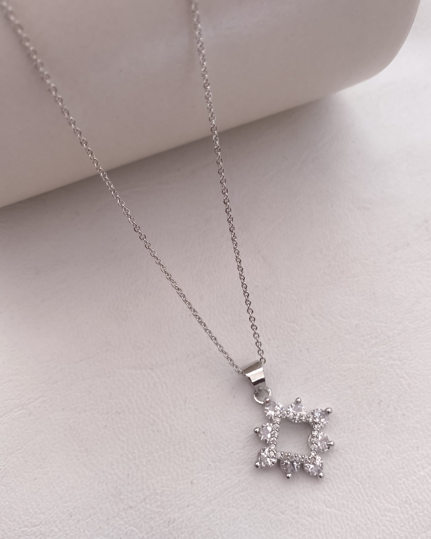 American Diamond Rose Gold And Silver Plated Necklace (chain Pendant) - Chain Pendal - Belleza Jewels