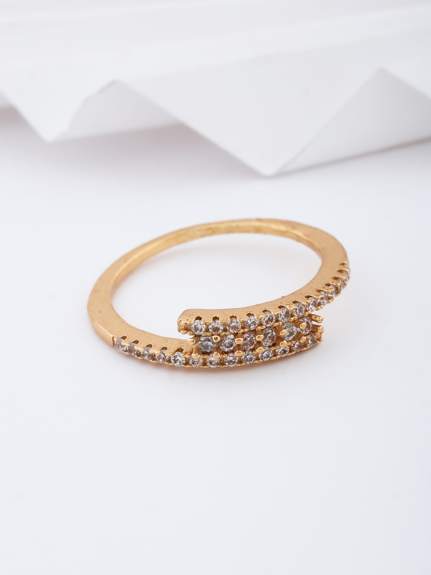 American Diamond High Gold Plated Delicate Fancy Ring - finger ring - Belleza Jewels