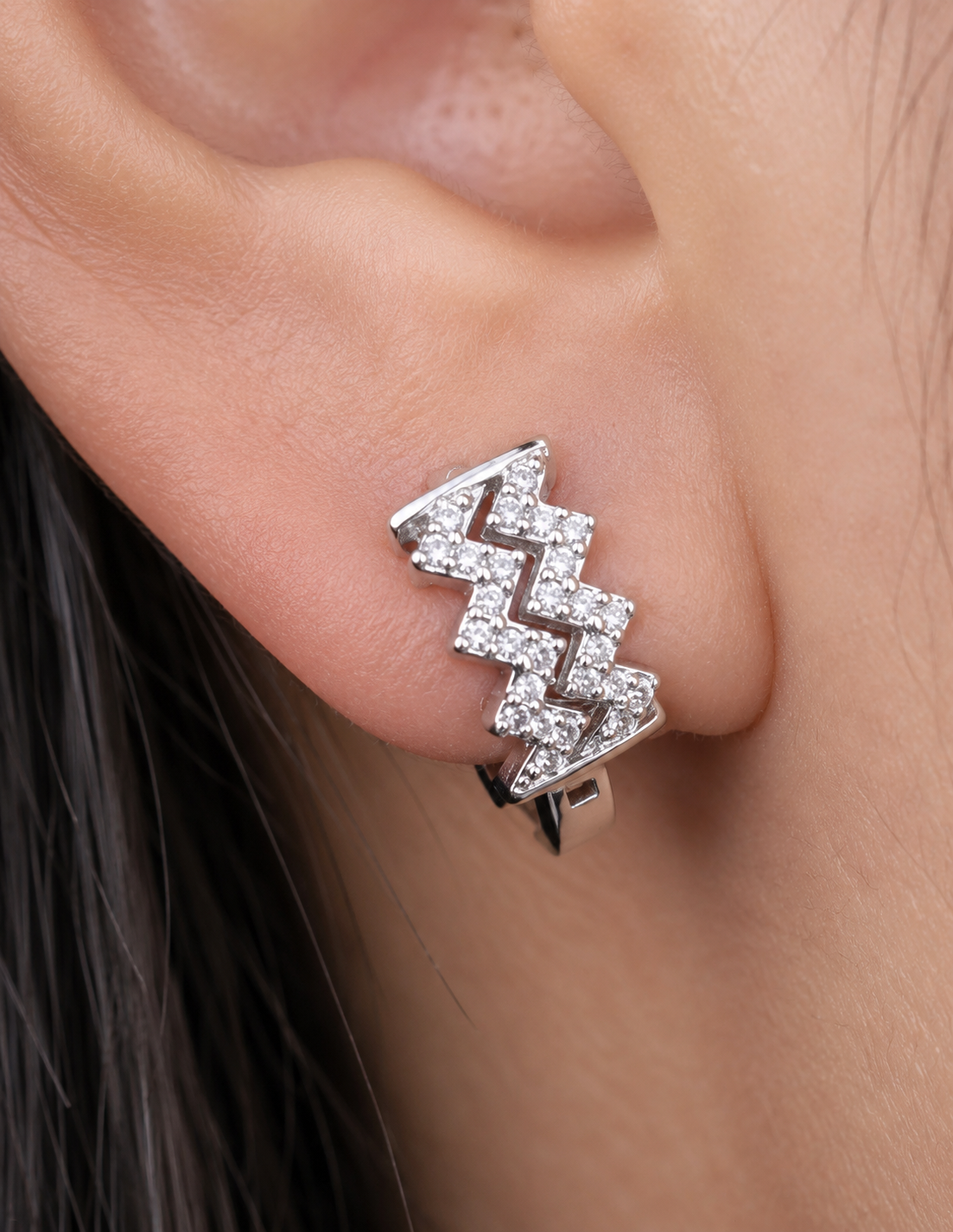 American Diamond silver Pleted Fancy Delicate Bali Earring