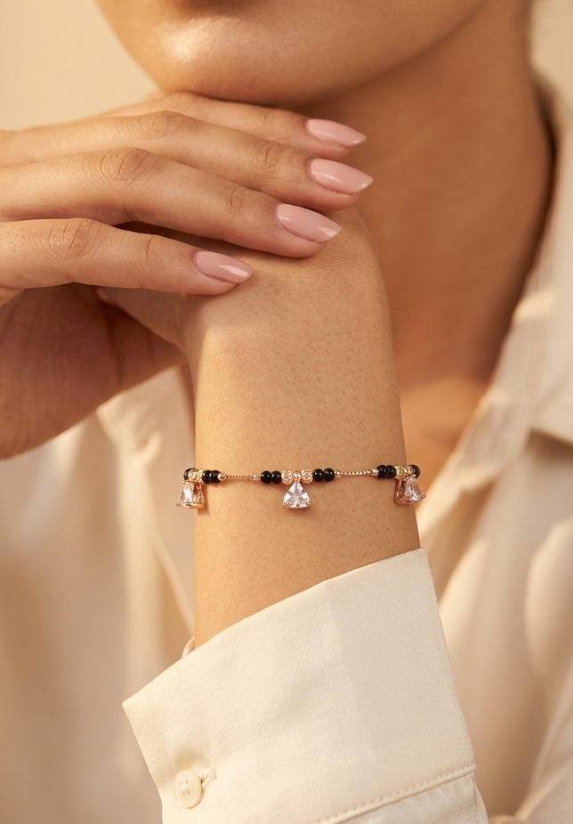 Rose Gold Delicate Triangle Shape Hand Fancy Mangalsutra