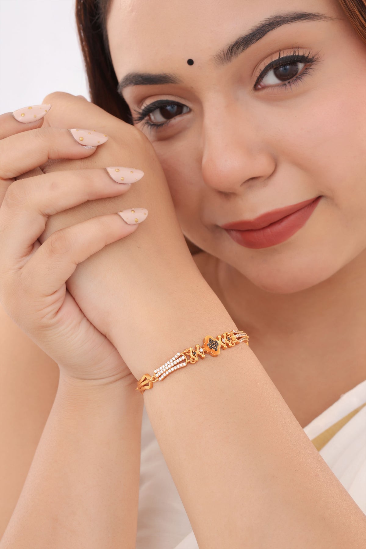 Satya Bracelet - Bracelet - Belleza Jewels