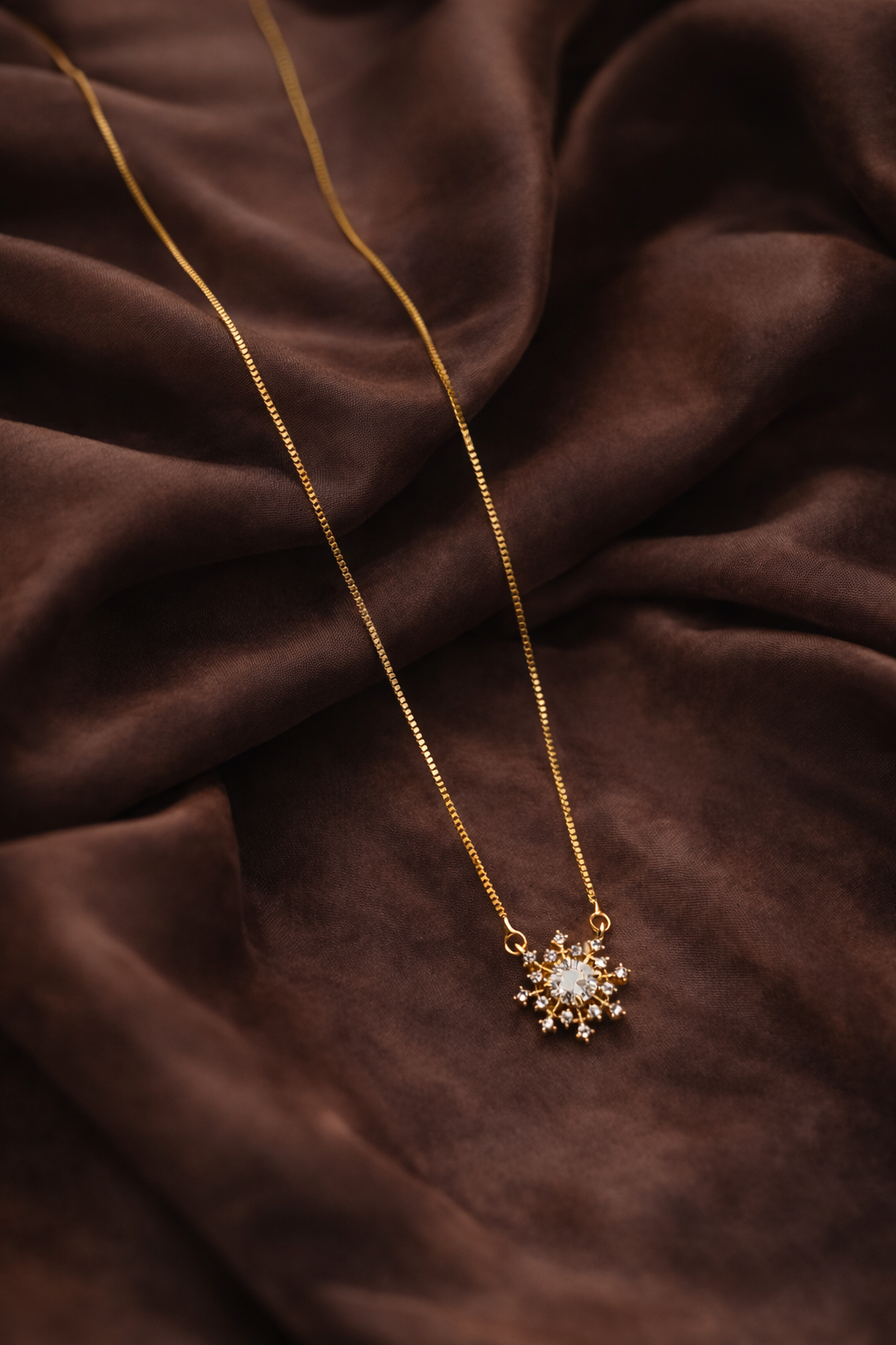 Floral Star AD Pendant Necklace - Chain Pendant - Belleza Jewels