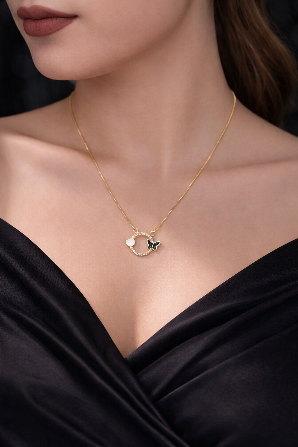 American Diamond Round Gold Plated Fancy Delicate Chain Pendent - Chain Pendant - Belleza Jewels