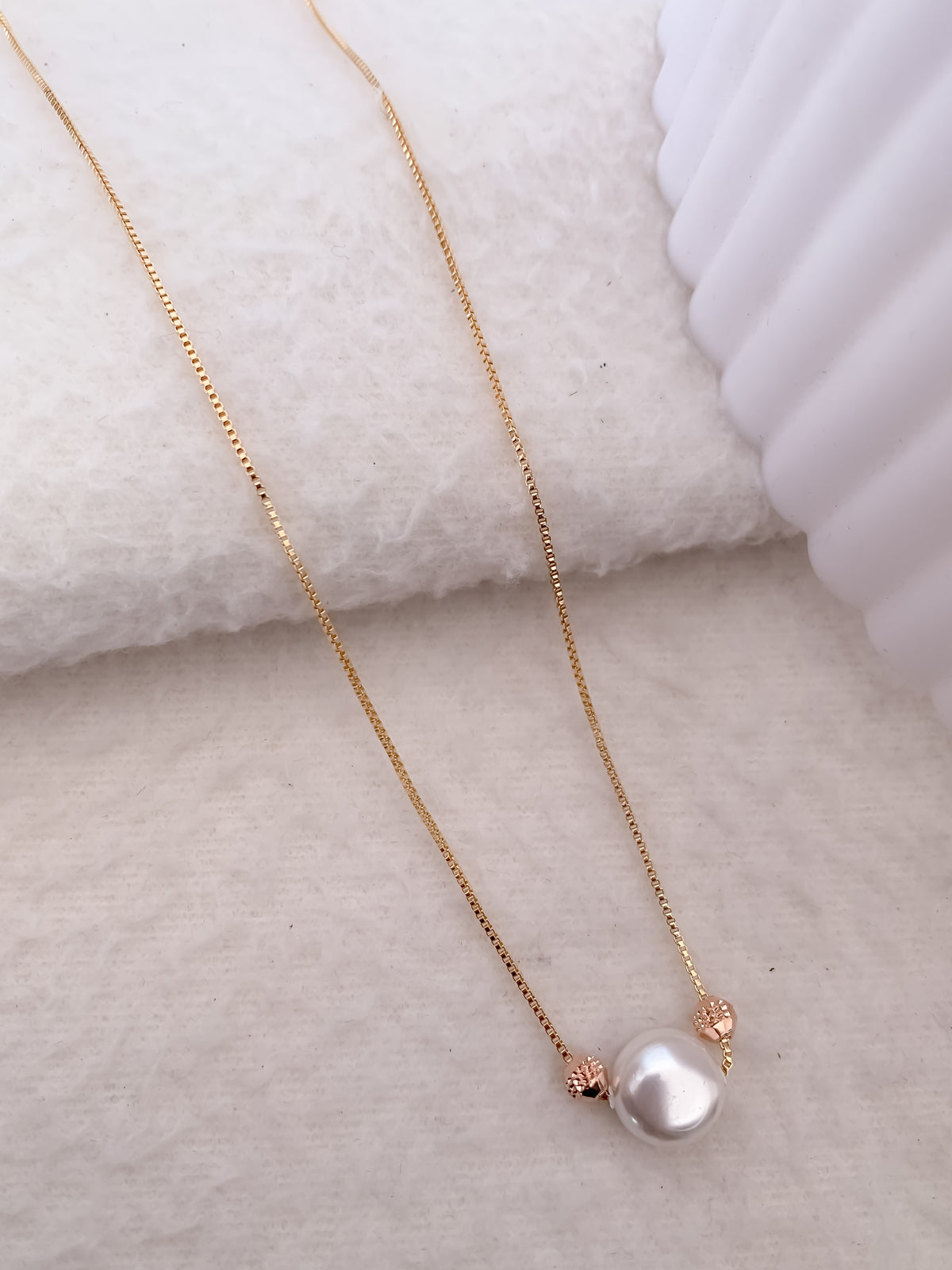 Dual Tone High Gold Fancy Delicate chain - Fancy chain - Belleza Jewels