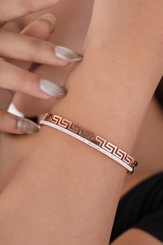 Sakshi Bracelet - Buy 1 Get 1 Free