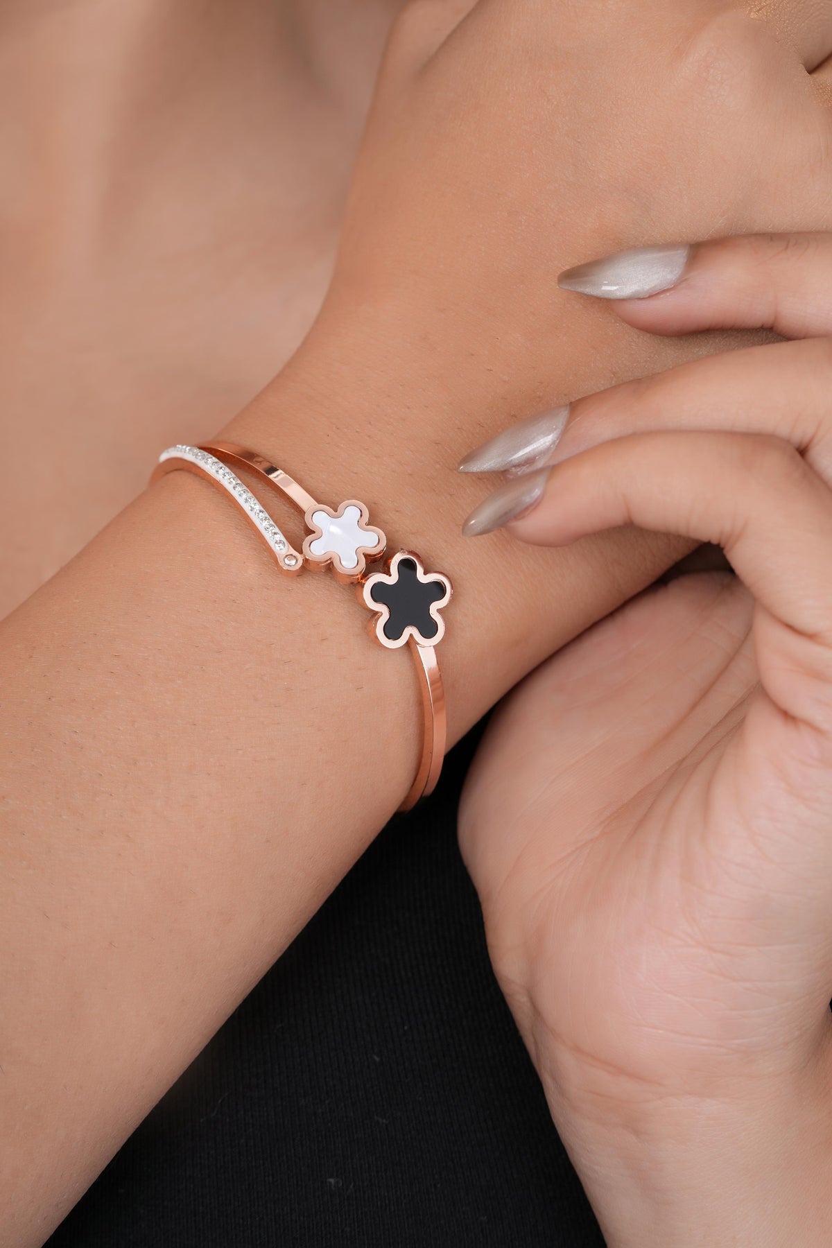 Buy 1 Get 1 Free Fiyara Bracelet - Stainless Steel
