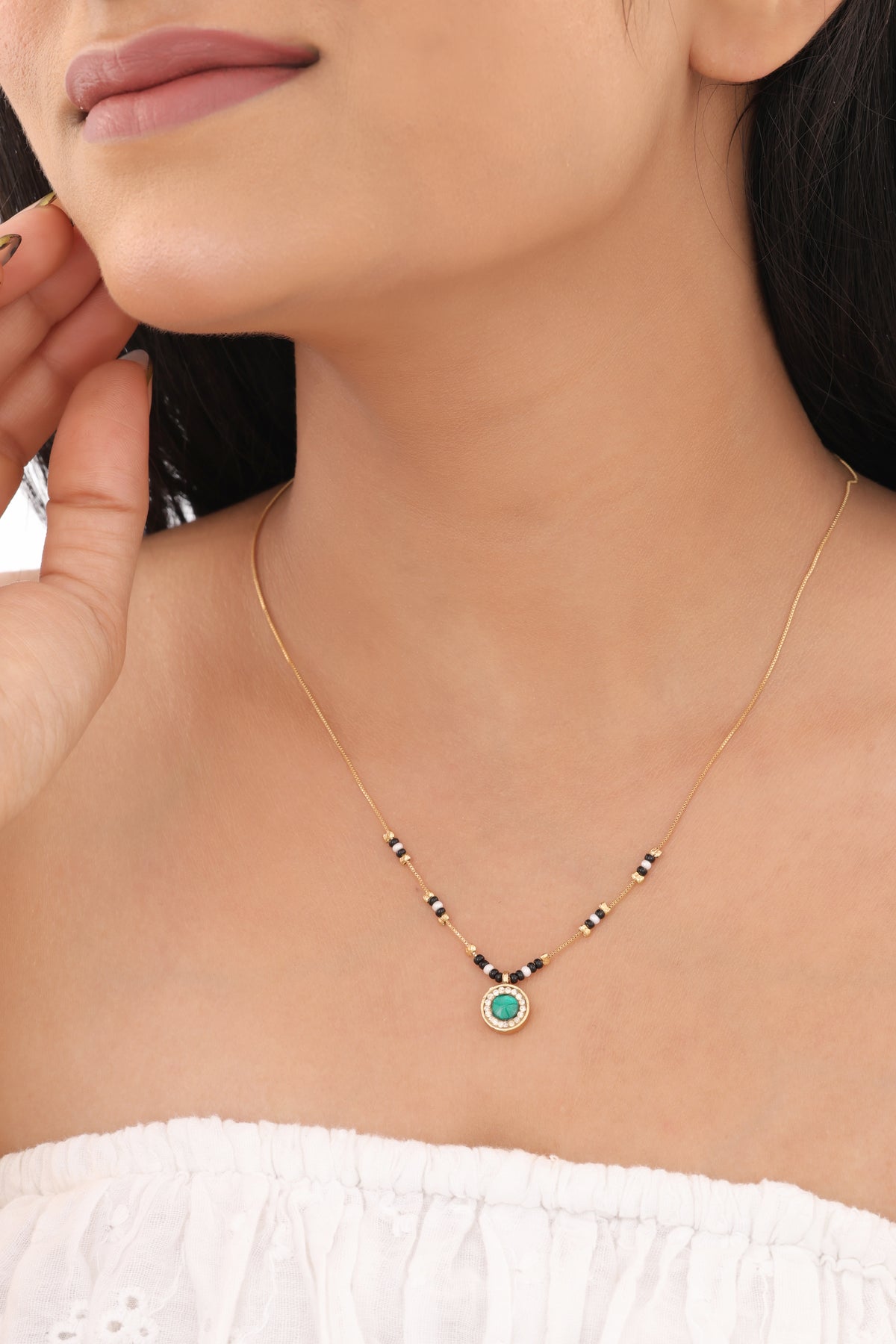 Buy 1 Get 1 Free - Gold Finish Green Stone Minimal Mangalsutra - Mangalsutra - Belleza Jewels
