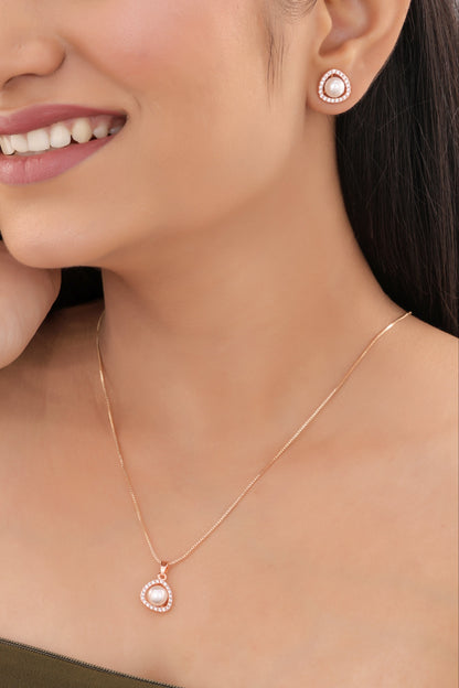 Classic Pearl Halo Pendant Necklace - Pendant Set - Belleza Jewels