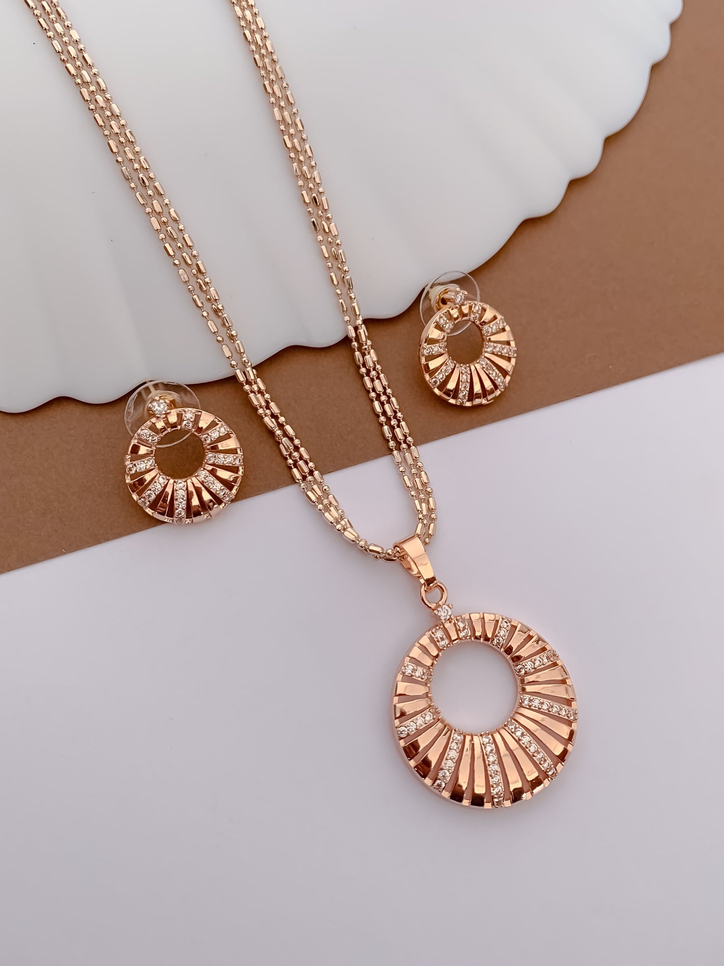 Rose Gold Sunburst Circle Pendant Set
