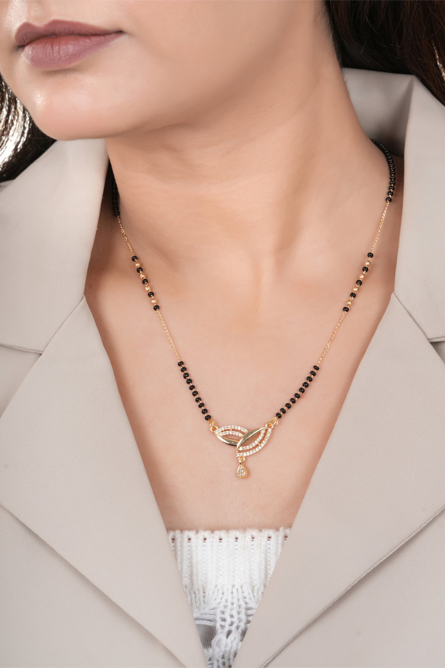Golden Leaf Drop Mangalsutra