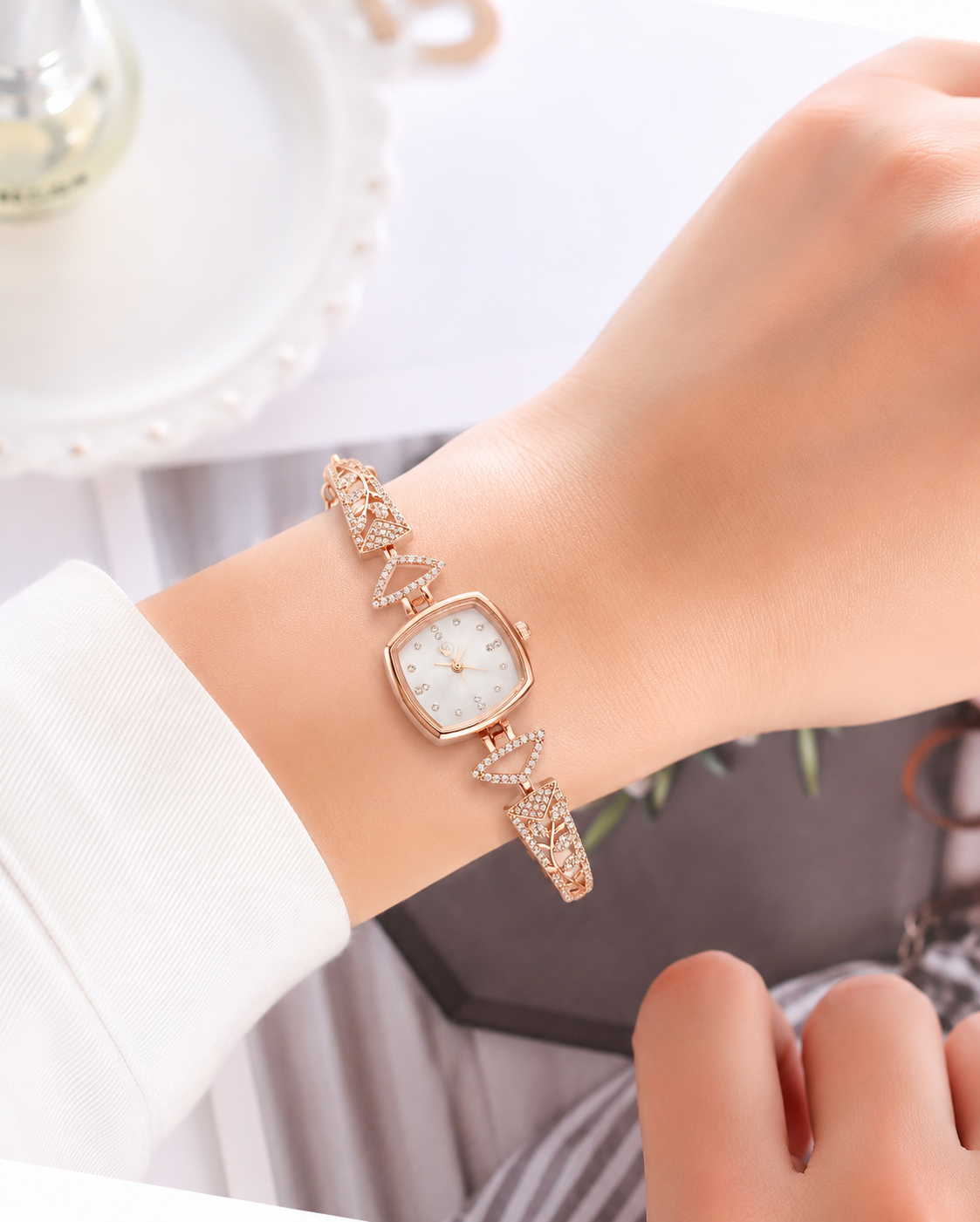 Luxury Rose Gold Crystal Bracelet Watch with White Dial