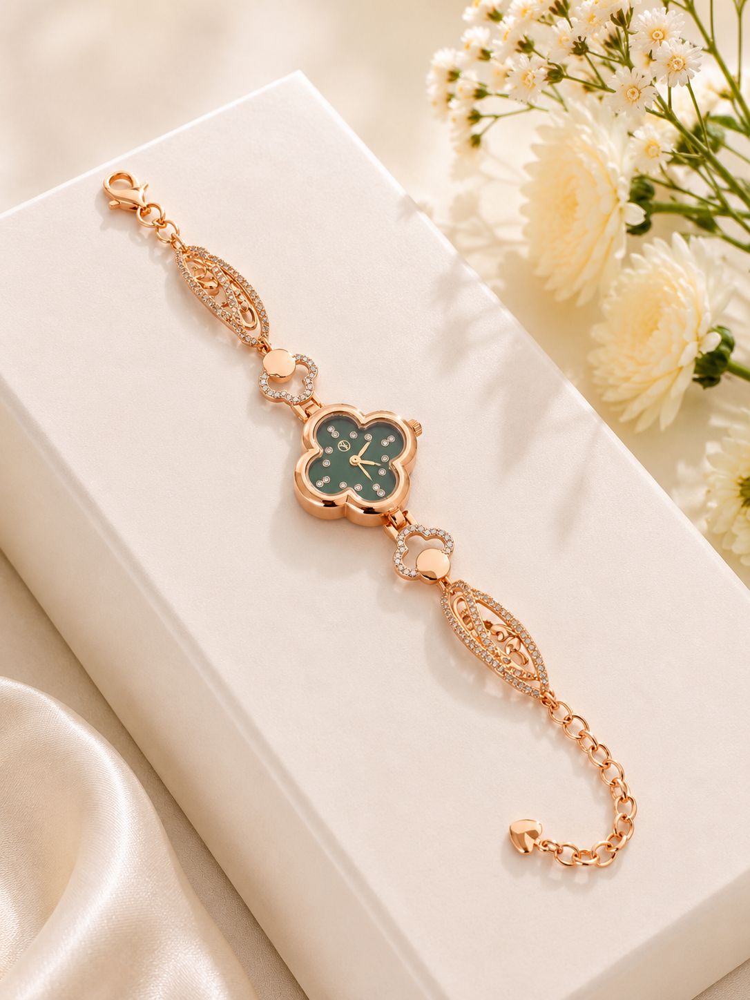 Rose Gold Clover-Shaped Green Dial Crystal Bracelet Watch for Women