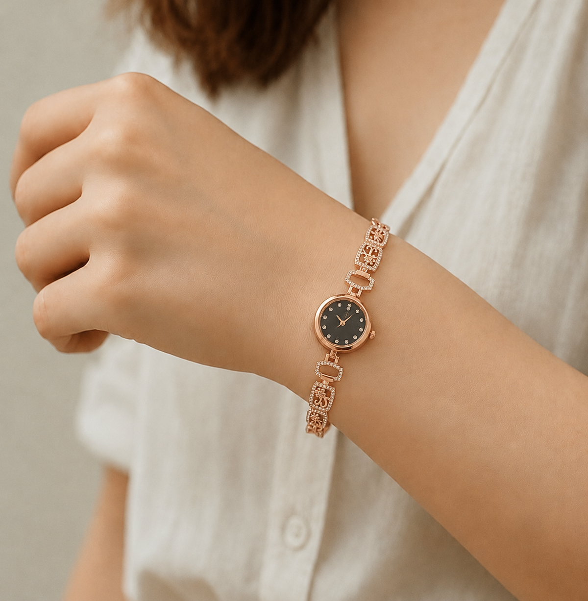 Luxury Rose Gold Floral Crystal Bracelet Watch for Women