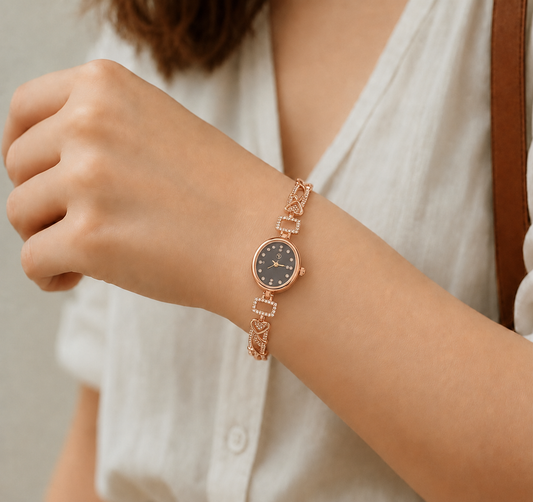 Luxury Rose Gold Black Dial Heart Crystal Bracelet Watch for Women