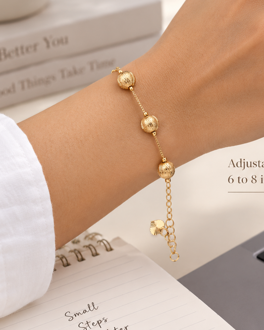 Golden Textured Orb Chain Bracelet