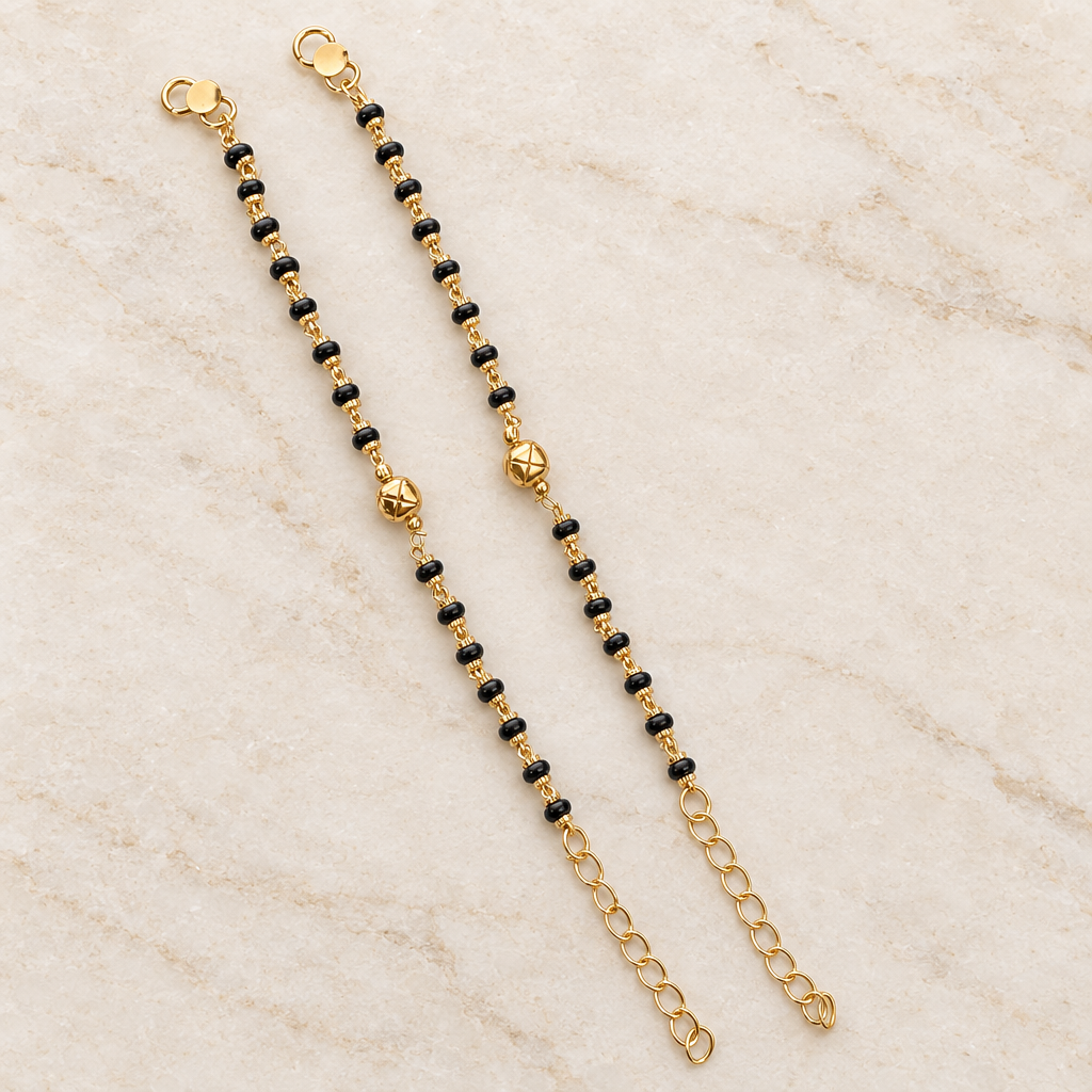3710 flat-lay image