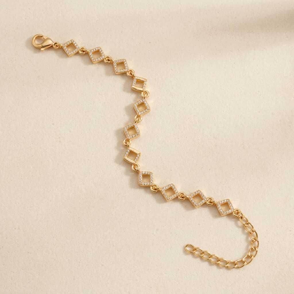 3736 bracelet Flat Lay image