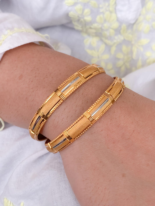 Buy 1 Get 1 Free -Aashika Bangles ( set of 2 )