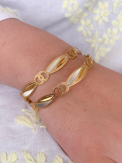 Buy 1 Get 1 Free -Pranali Bangles ( set of 2 )