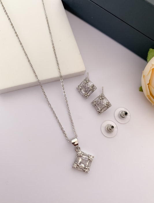 Silver Pleted ColourFull Pendant Set Belleza Jewels