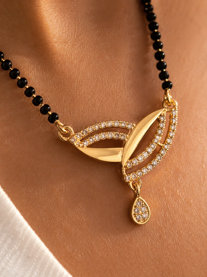 Buy 1 Get 1 Free - Elegant Dual Leaf Drop Mangalsutra