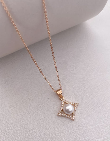 American Diamonds Diamond Real gold Delicate Design Rose Gold Silver and Gold Plated white Pearl Necklace - Chain Pendal - Belleza Jewels