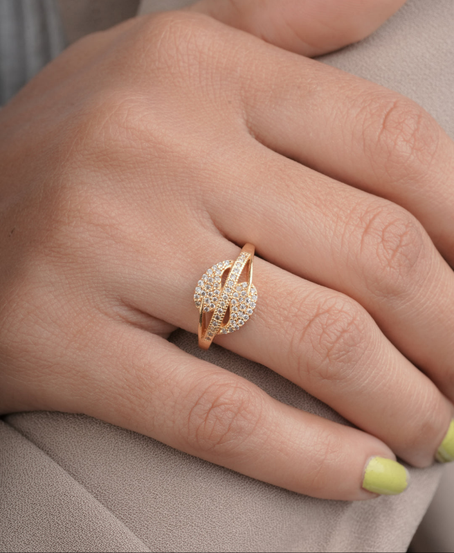 American Diamond Hight Gold Plated Delicate Fancy Ring - finger ring - Belleza Jewels