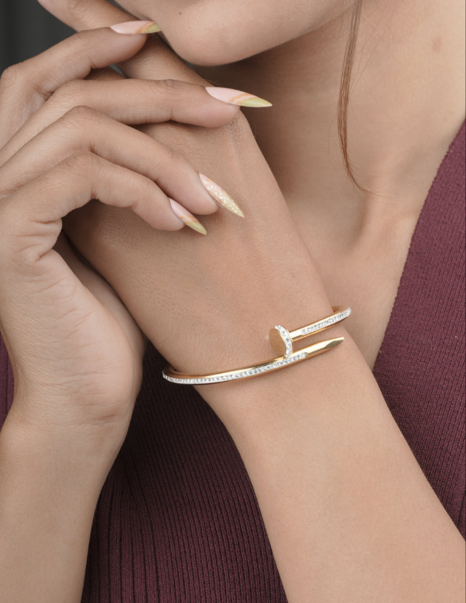 Buy 1 Get 1 Free Pari Bracelet - Stainless Steel