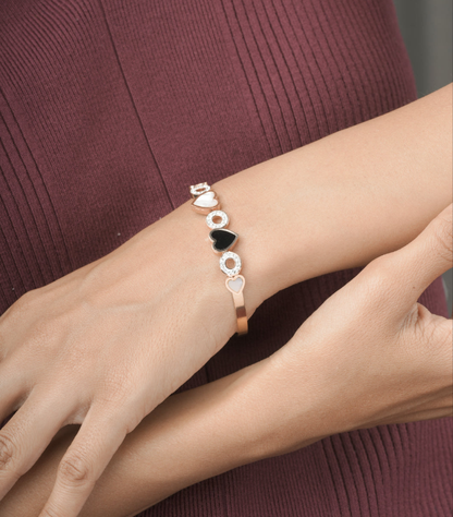 Nivriti Bracelet - Buy 1 Get 1 Free