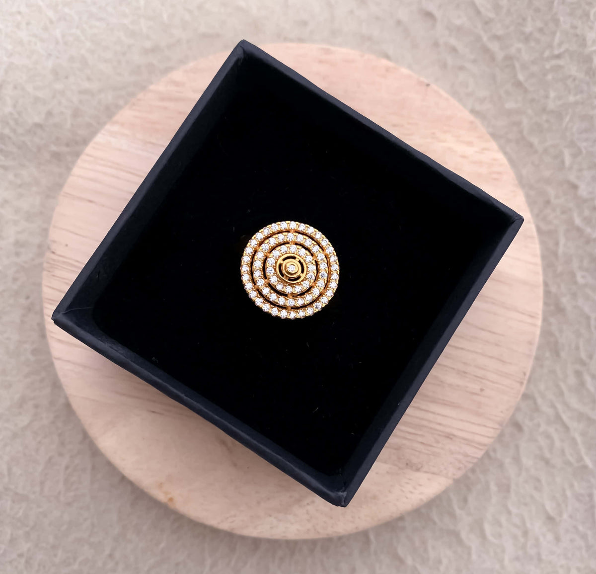 American Diamond Hight Gold Plated Round Shape Delicate Fancy Ring - finger ring - Belleza Jewels