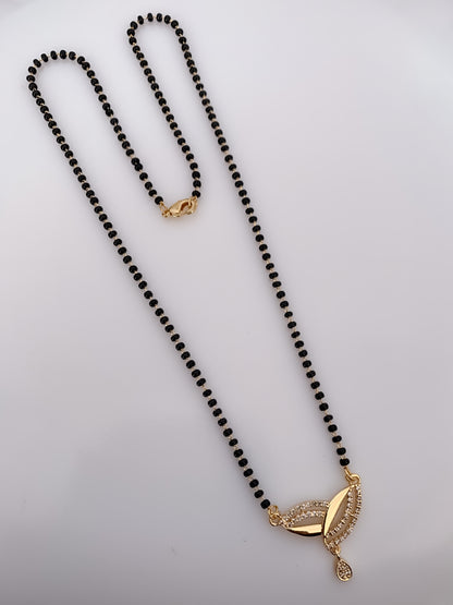 Buy 1 Get 1 Free - Elegant Dual Leaf Drop Mangalsutra