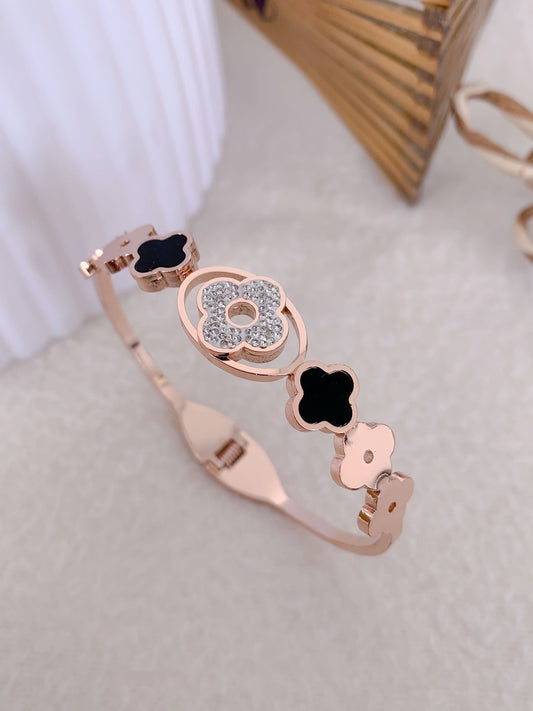 Misri Bracelet - Buy 1 Get 1 Free.