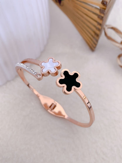 Fiyara Bracelet - Buy 1 Get 1 Free.