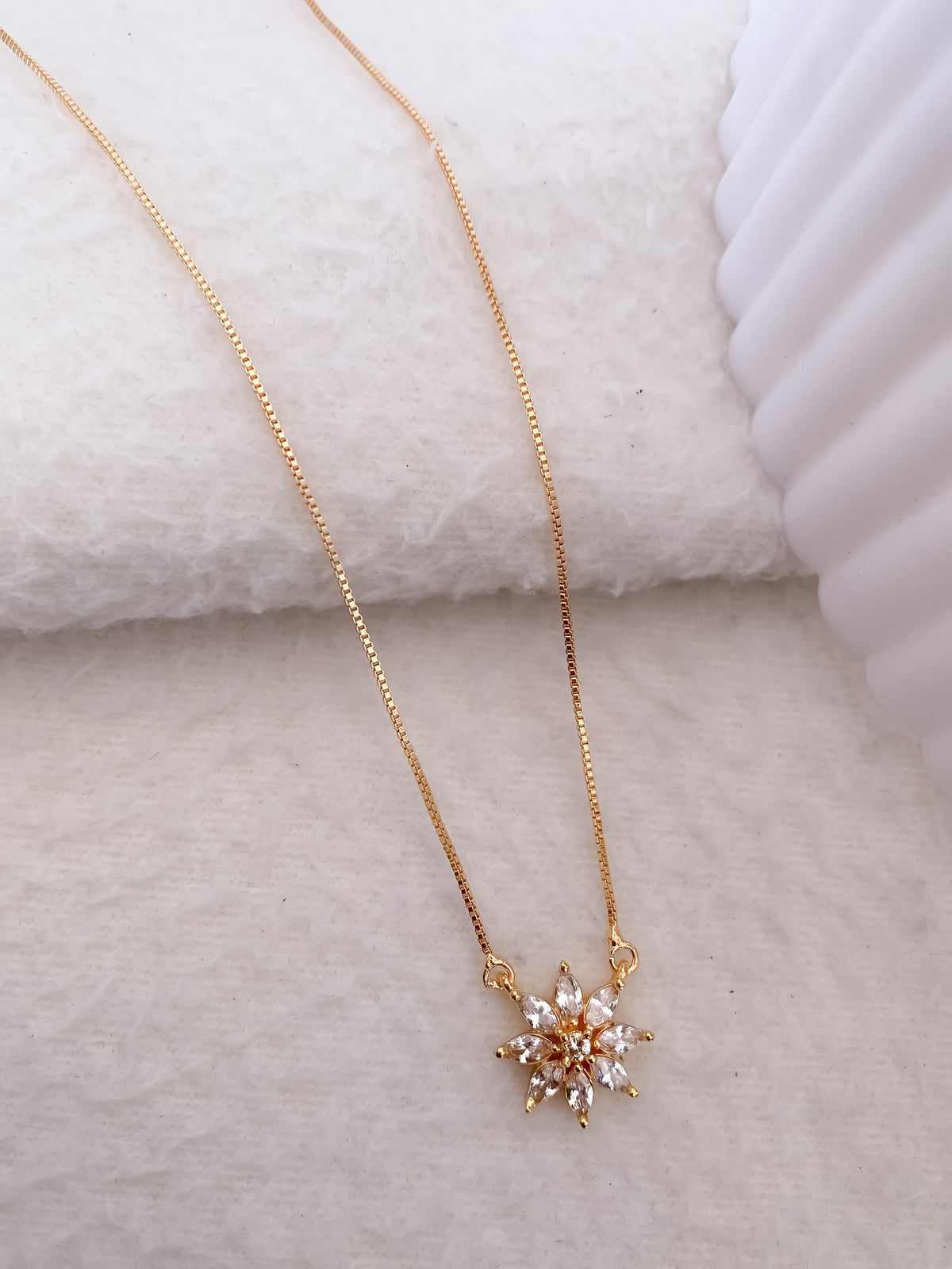 American Diamond Flower Shape Fancy High Gold Chain Pendant - Chain Pendant - Belleza Jewels