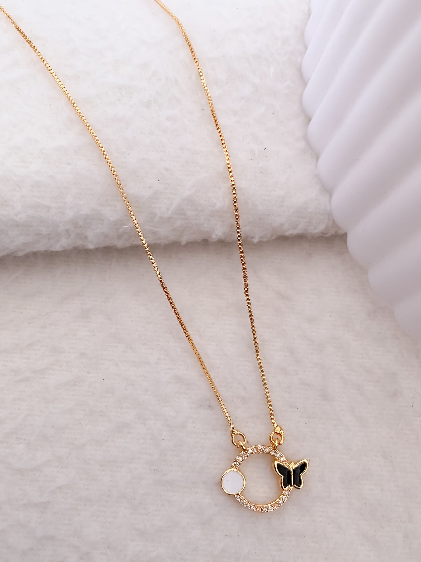 American Diamond Round Gold Plated Fancy Delicate Chain Pendent