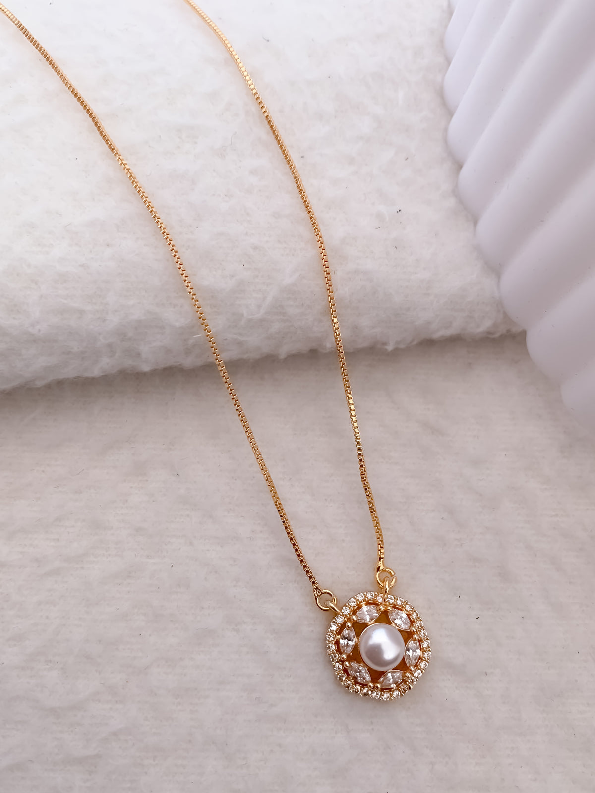 American Diamond Round Fancy High Gold Chain Pendant - Chain Pendal - Belleza Jewels