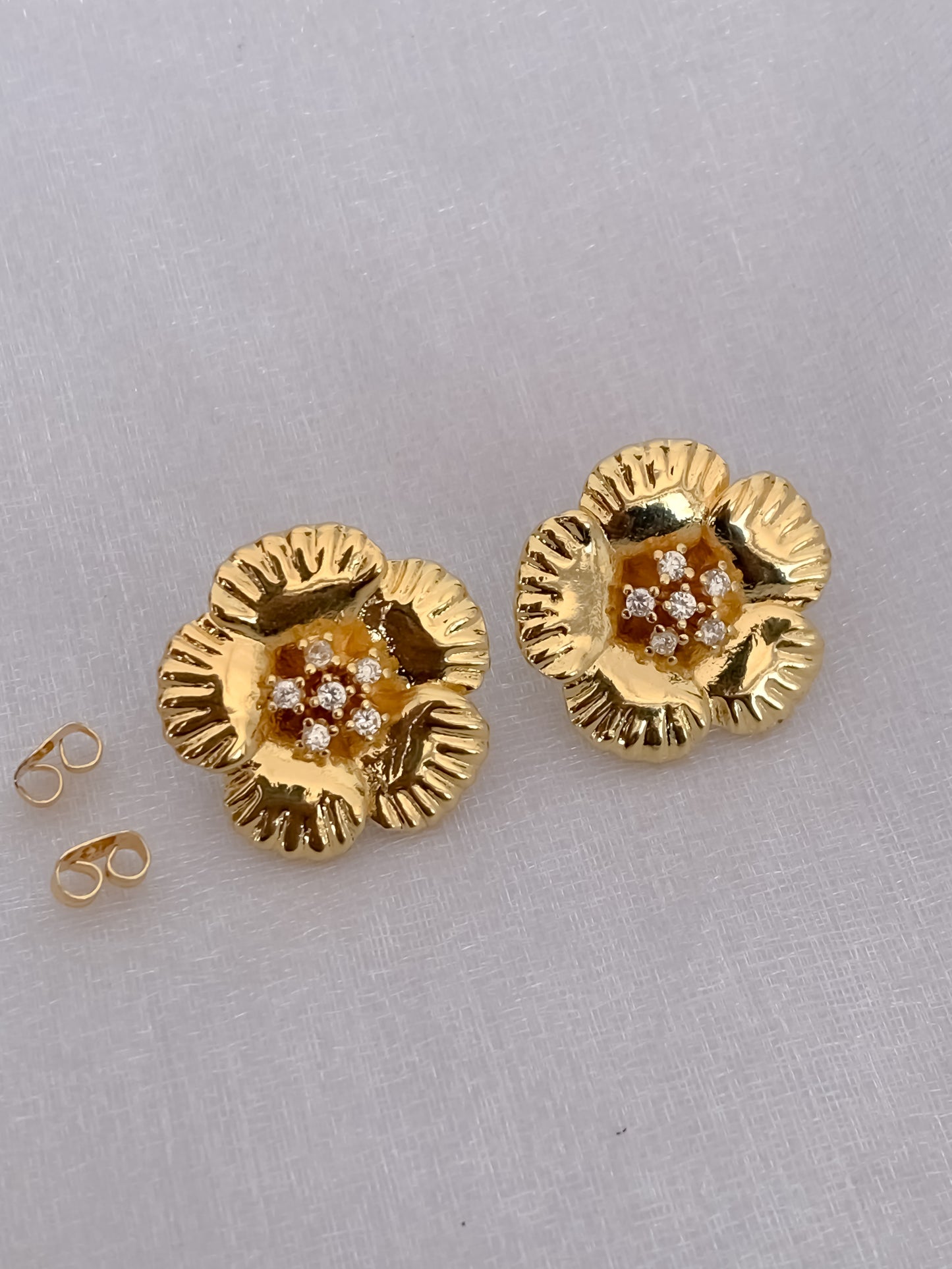 BUY 1 GET 1 FREE -Fancy High Gold Plated Flower Sheap Delicate Earrings