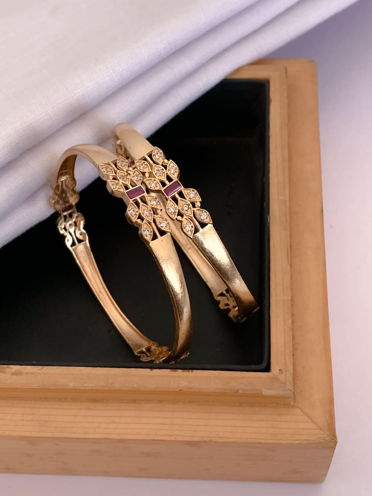 Buy 1 Get 1 Free - Shreya Bangles(set of 2 ) - Bangles - Belleza Jewels