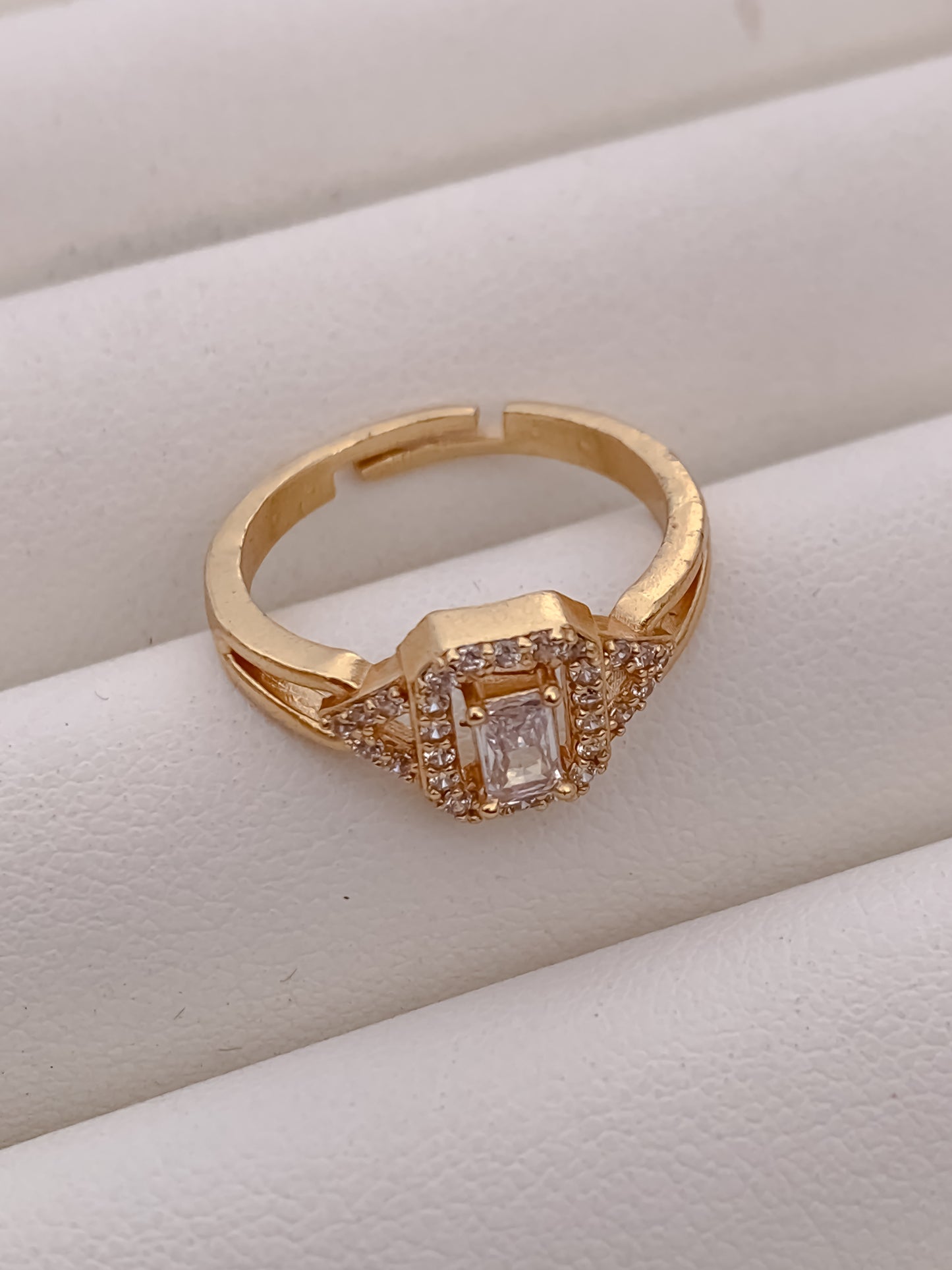 Elegant Adjustable Gold-Plated CZ Diamond Ring