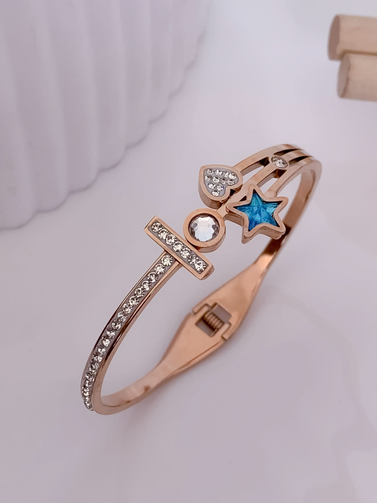 Pavitra Bracelet - Buy 1 Get 1 Free - Bracelet - Belleza Jewels