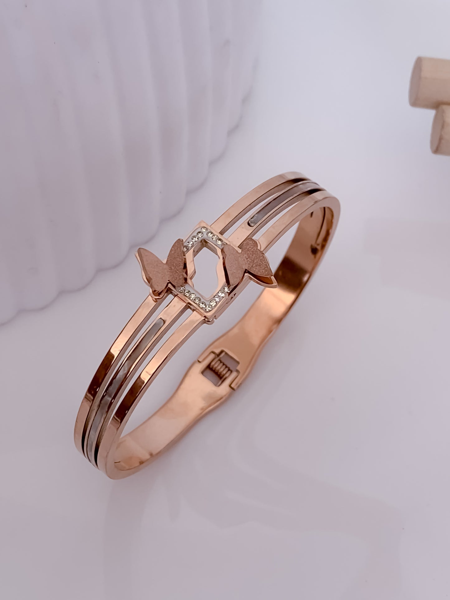 Shanvika Bracelet - Buy 1 Get 1 Free
