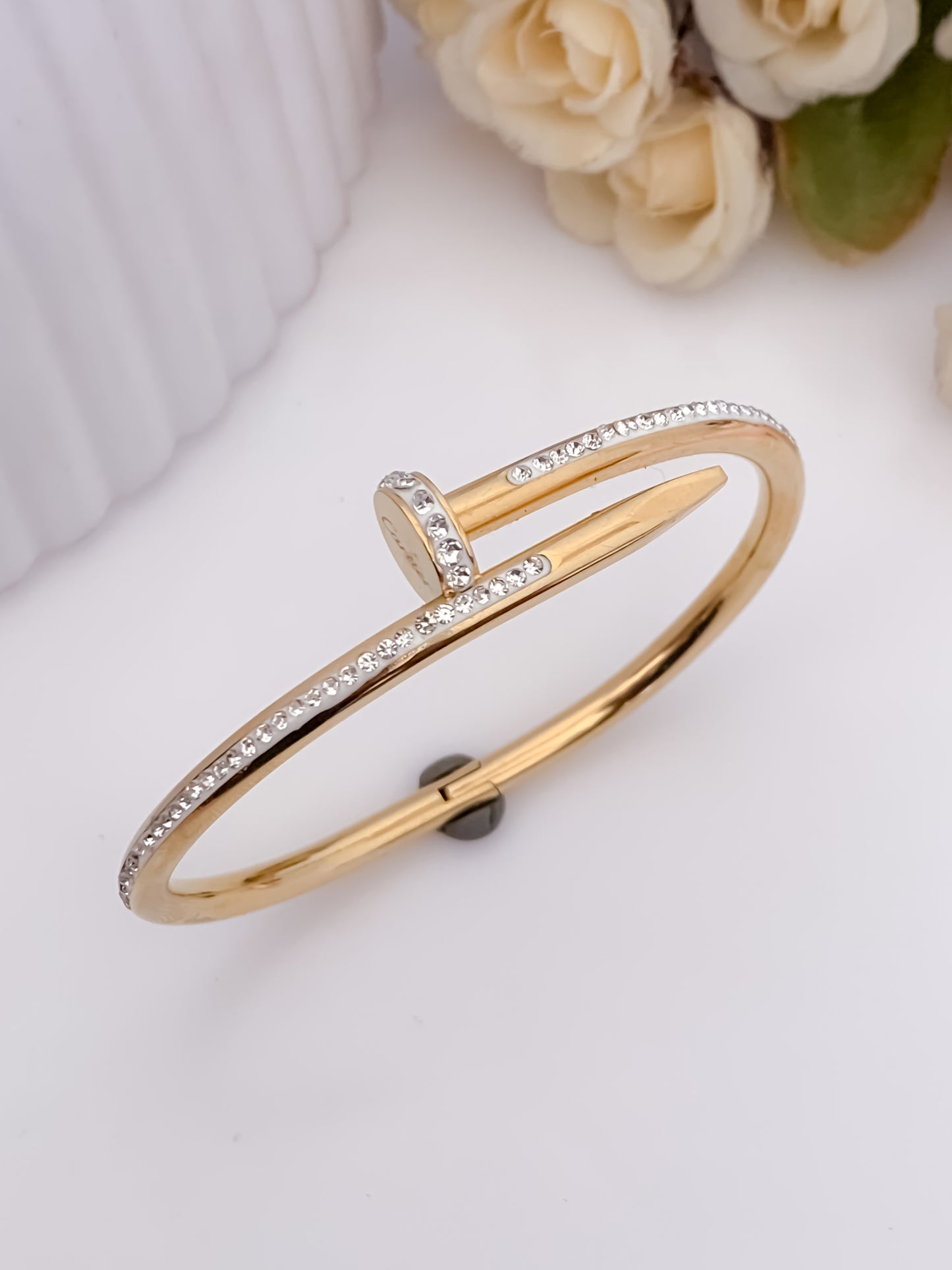 Pari Bracelet - Buy 1 Get 1 Free