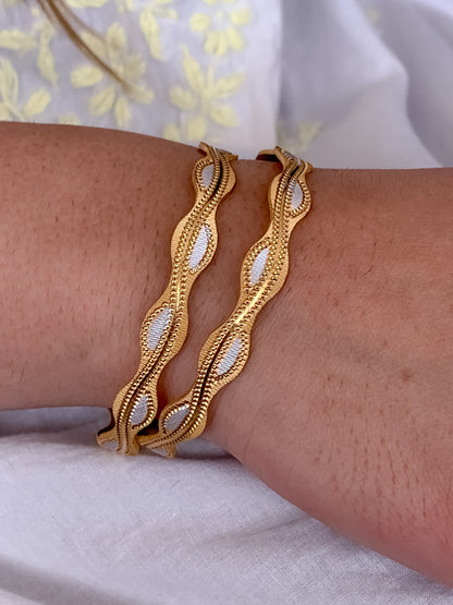 Buy 1 Get 1 Free -Dimpal Bangles ( set of 2 )