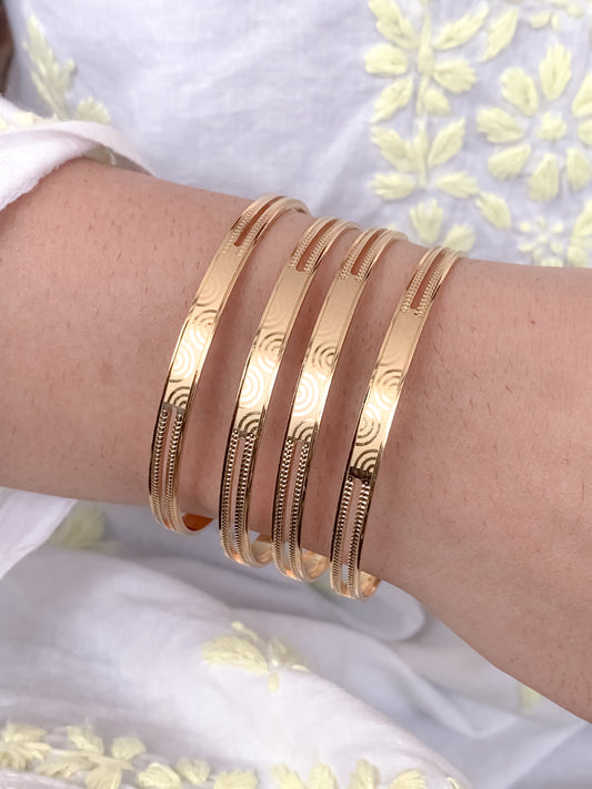 BUY 1 GET 1 FREE - Aashirya Bangles (Set of 4)