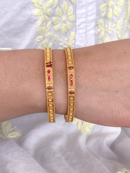 Buy 1 Get 1 Free- Fancy Delicate High Gold Bangles (Set of 2)