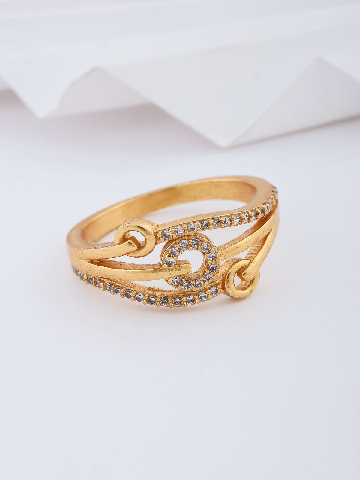 American Diamond Hight Gold Plated Fancy Ring - finger ring - Belleza Jewels