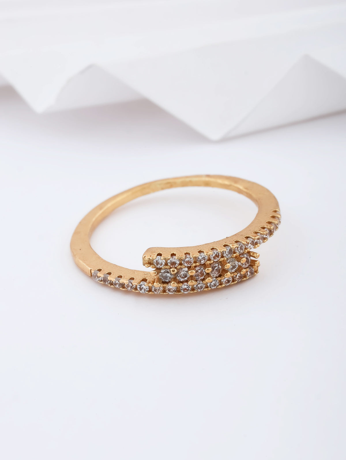 American Diamond High Gold Plated Delicate Fancy Ring - finger ring - Belleza Jewels