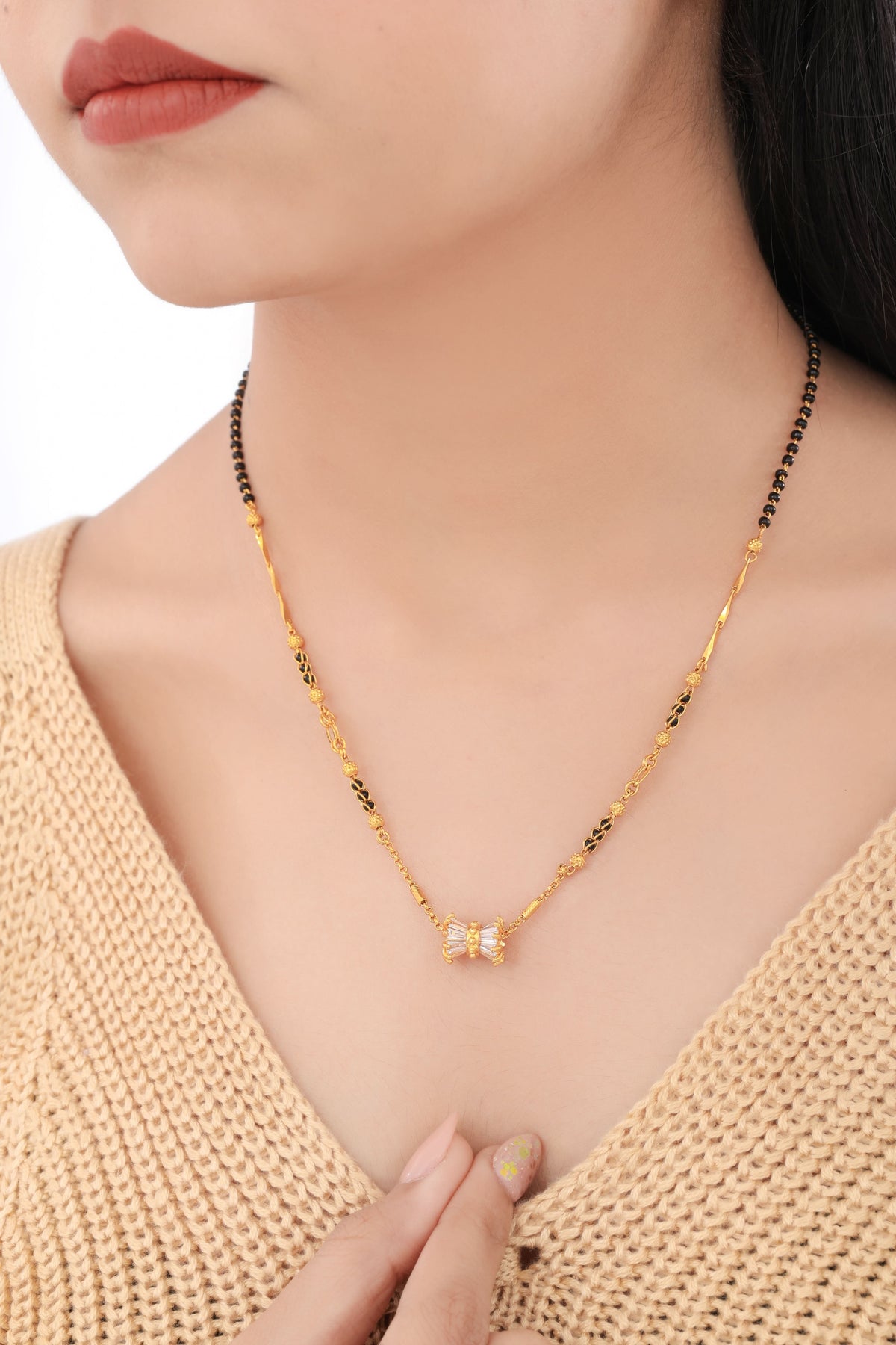Buy 1 Get 1 Free - Minimal Bow Design Diamond Style Black Beads Mangalsutra - Mangalsutra - Belleza Jewels