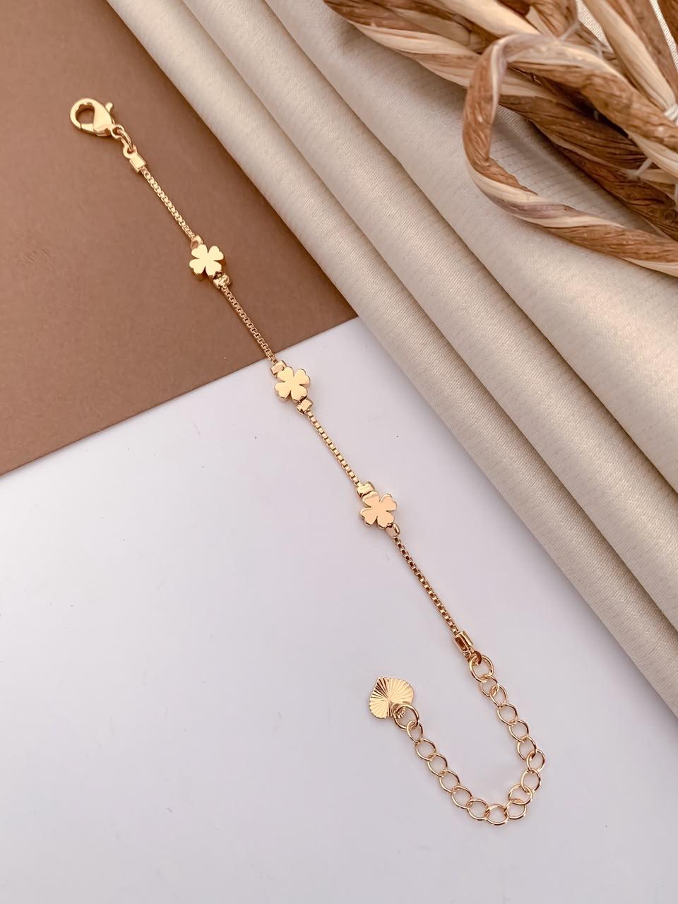 Lucky Clover Gold-Tone Bracelet